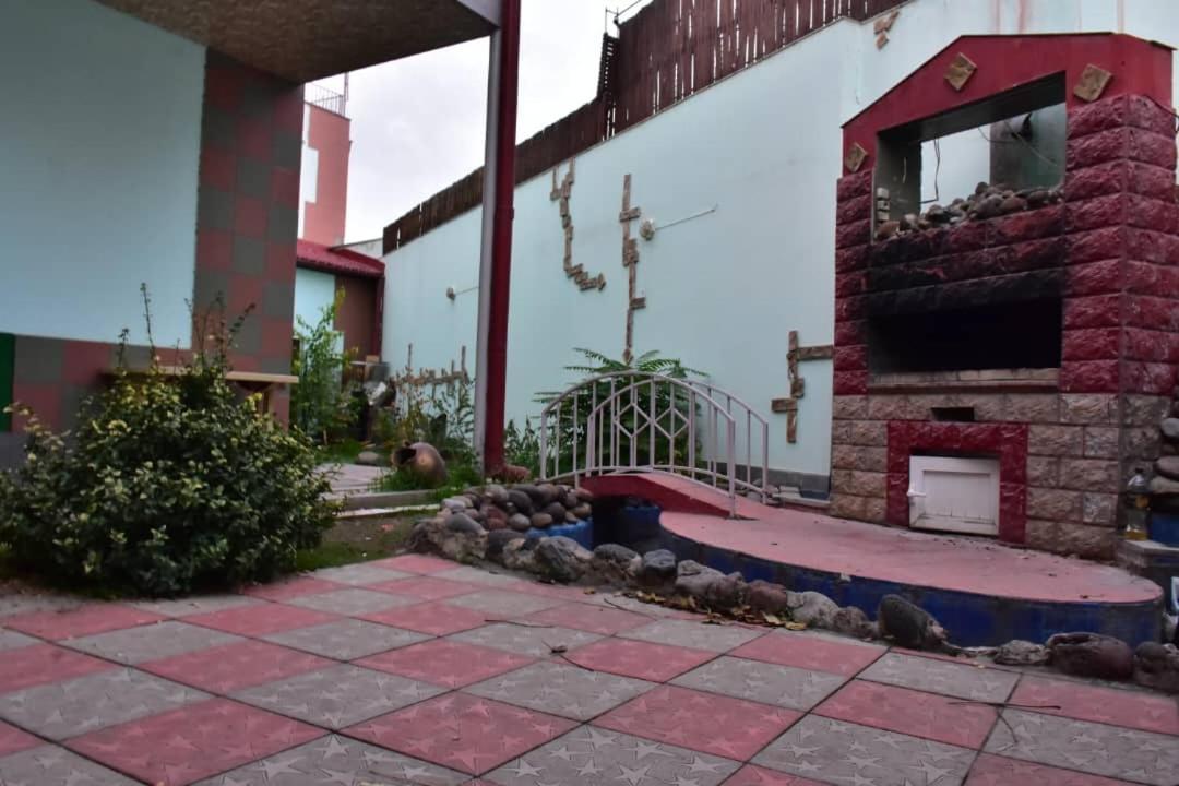 Gyumri Hotel Ереван Экстерьер фото